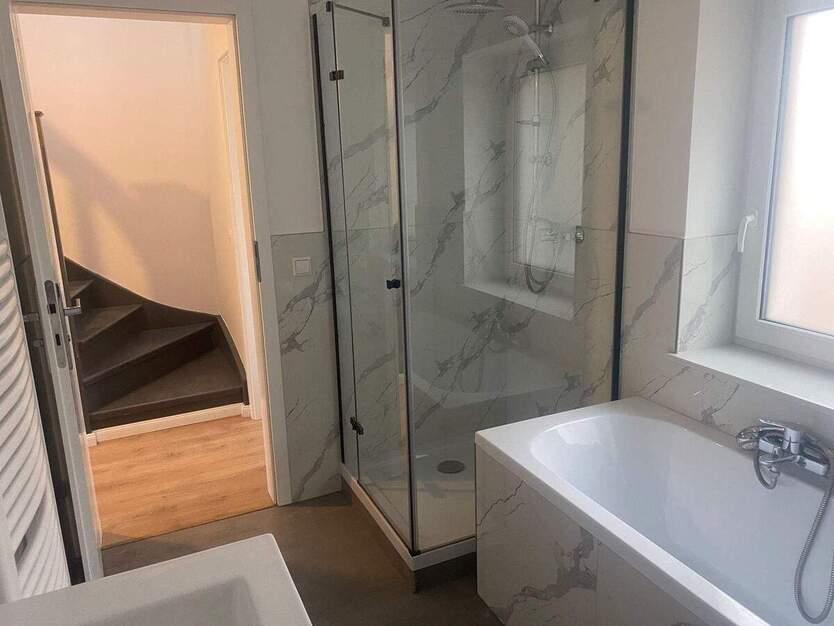 Idyllisches Reihenmittelhaus mit eigener Terrasse im schönen Seegebiet Mansfelder Land! 5 zimmer
