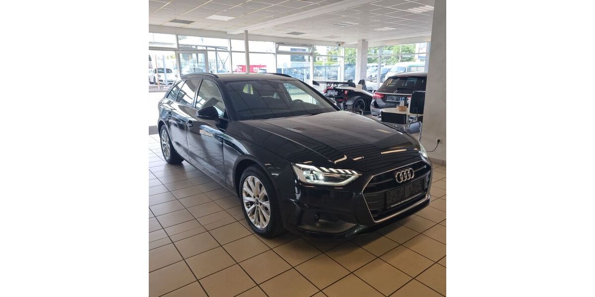 Audi A4 104.296 km 17.900 &euro; Oerlinghausen 33813