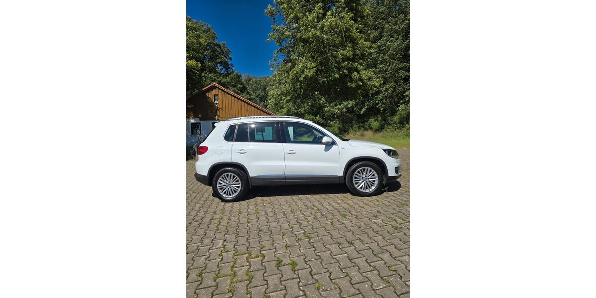 VW Tiguan 133.900 km 8.990 &euro; Wilhermsdorf 91452