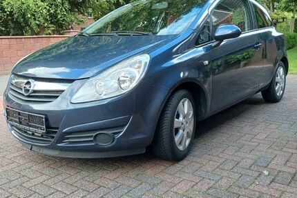 Opel Corsa 202.000 km 2.800 &euro; Eddelak 25715