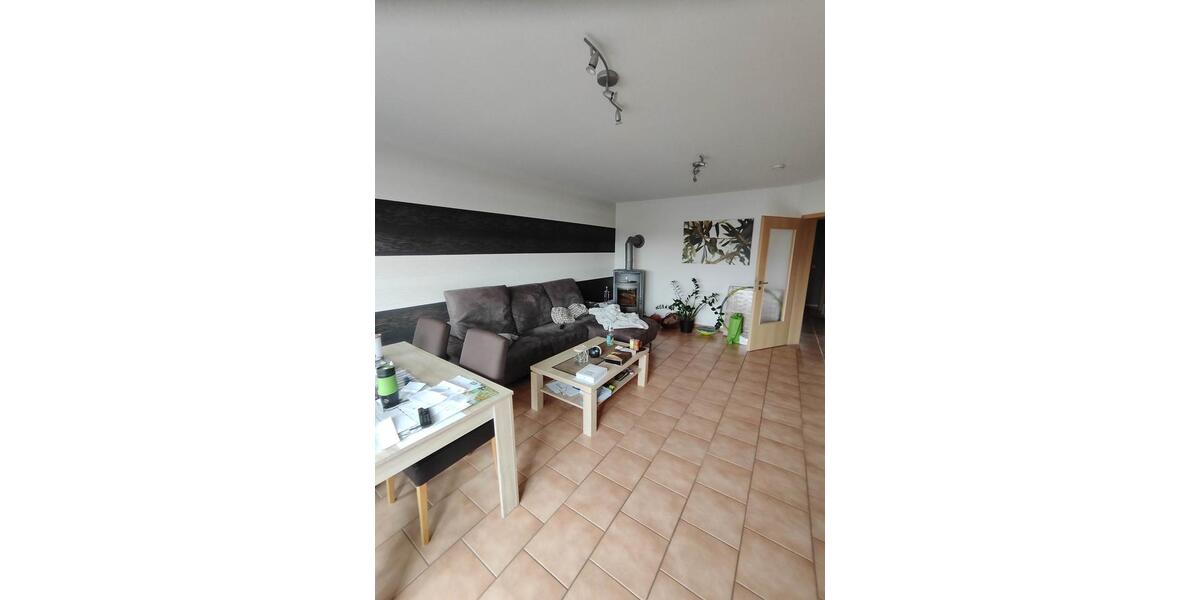Etagenwohnung Peine - 3 Zimmer, 84 m&sup2;, 714&euro; | Angebot:26412401