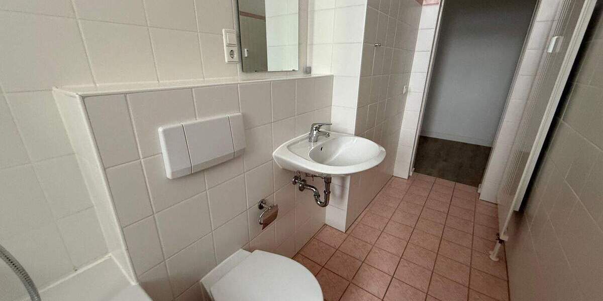 Zimmer Chemnitz Sonnenberg - 2 Zimmer, 67 m&sup2;, 330&euro; | Angebot:25985408