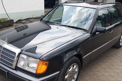 Mercedes-Benz 220 325.000 km 16.000 &euro; Aalen 73433