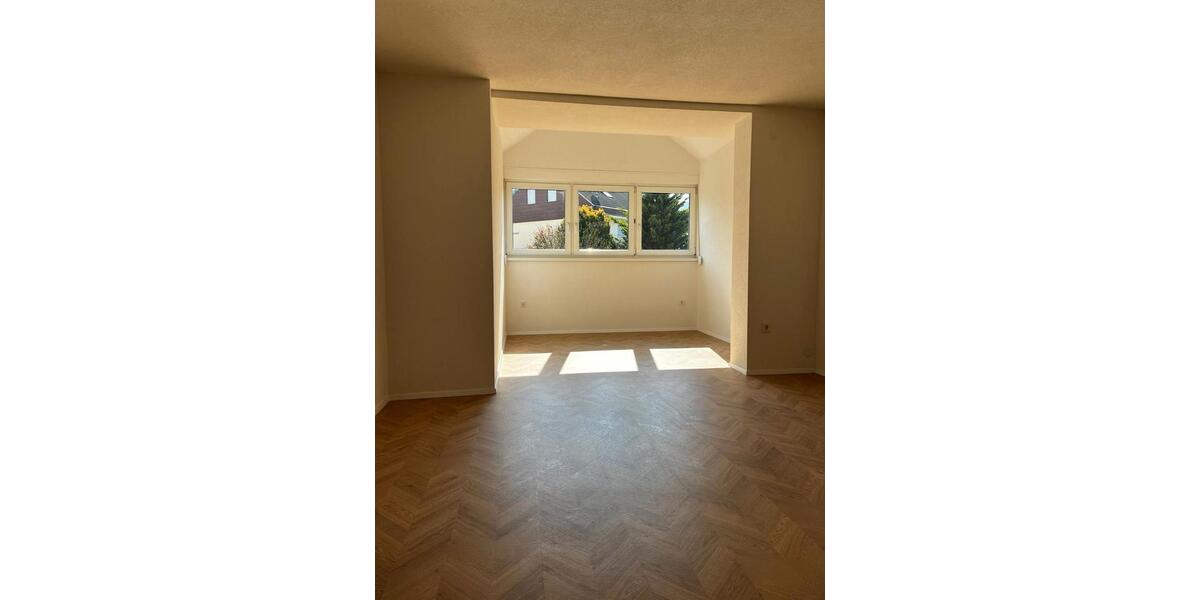 Doppelhaushälfte Heubach - 4 Zimmer, 135 m&sup2;, 1.780&euro; | Angebot:26130664