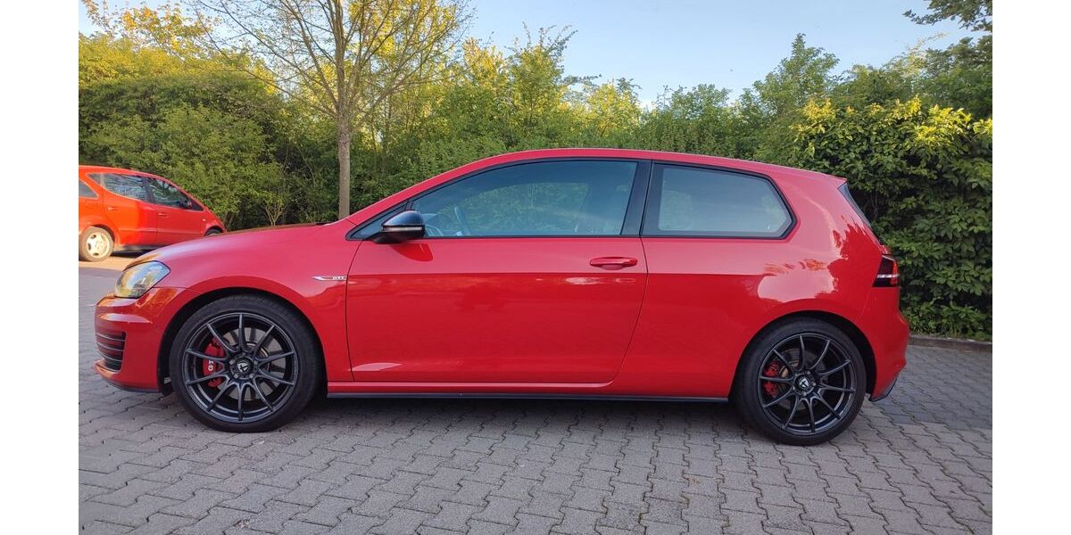VW Golf 81.000 km 18.490 &euro; Bad Neuenahr-Ahrweiler 53474