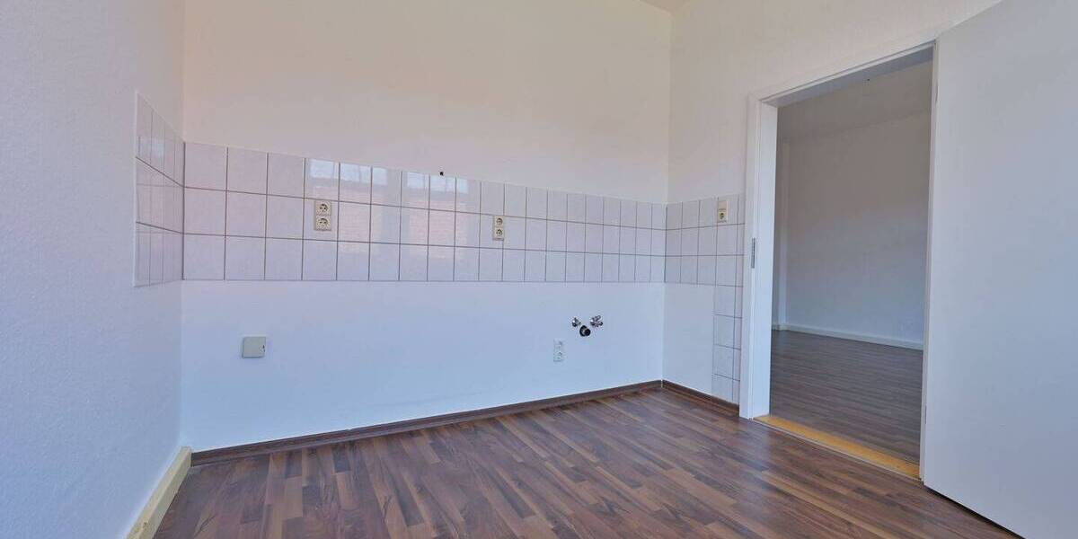 Etagenwohnung Hohenstein-Ernstthal Ernstthal - 3 Zimmer, 63 m&sup2;, 345&euro; | Angebot:26016656