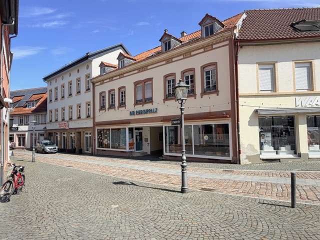 Einfamilienhaus Kirchheimbolanden - 13 Zimmer, 300 m&sup2;, 549.000&euro; | Angebot:26356972
