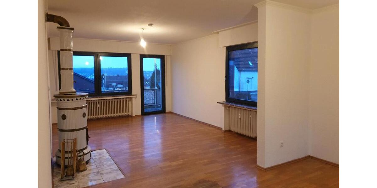 Etagenwohnung Arnsberg Holzen - 3 Zimmer, 90 m&sup2;, 690&euro; | Angebot:24966145