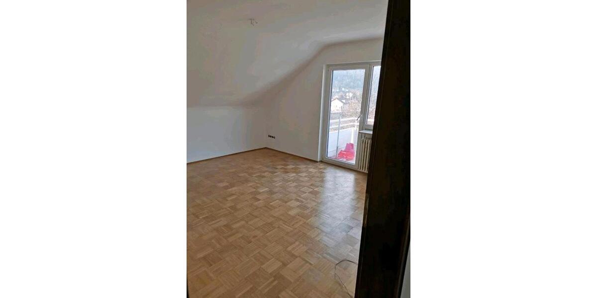 Dachgeschoßwohnung Bodman-Ludwigshafen Ludwigshafen - 3 Zimmer, 54 m&sup2;, 290.000&euro; | Angebot:26144053