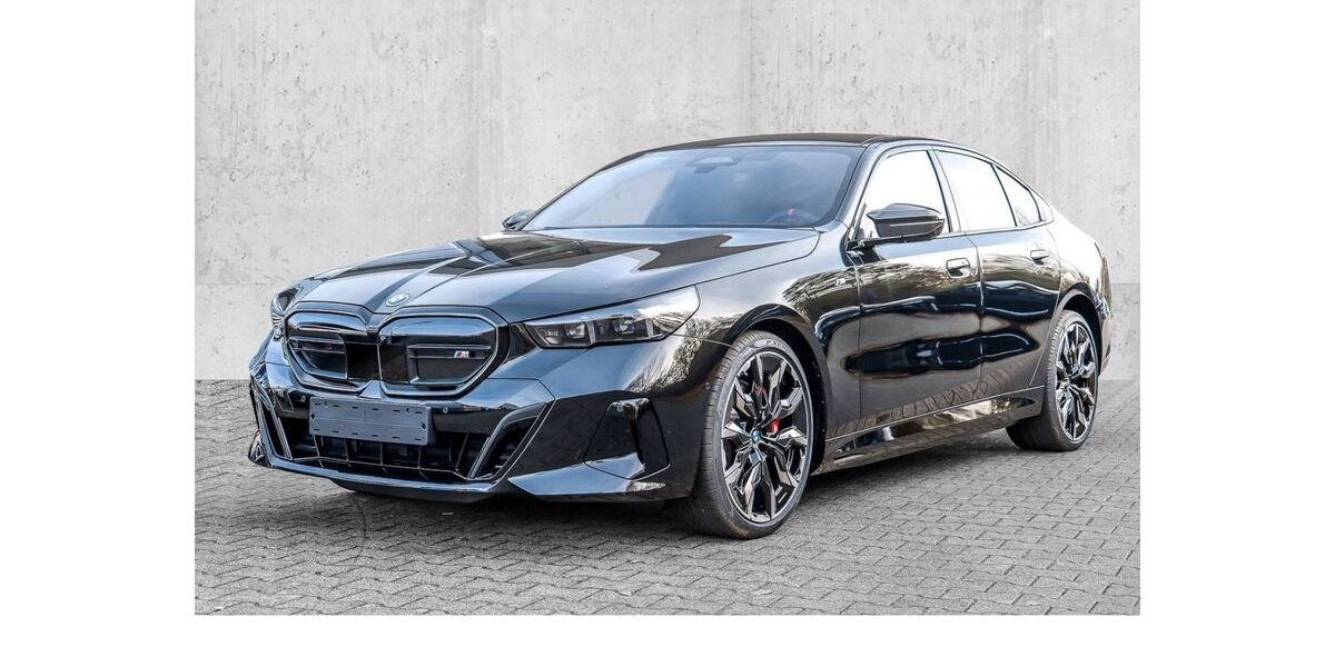 BMW i5 8.900 km 92.490 &euro; Warendorf 48231