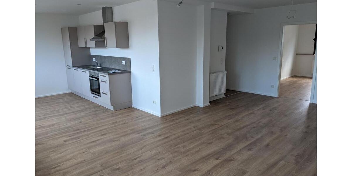 Etagenwohnung Saarlouis - 3 Zimmer, 90 m&sup2;, 245.000&euro; | Angebot:26194949