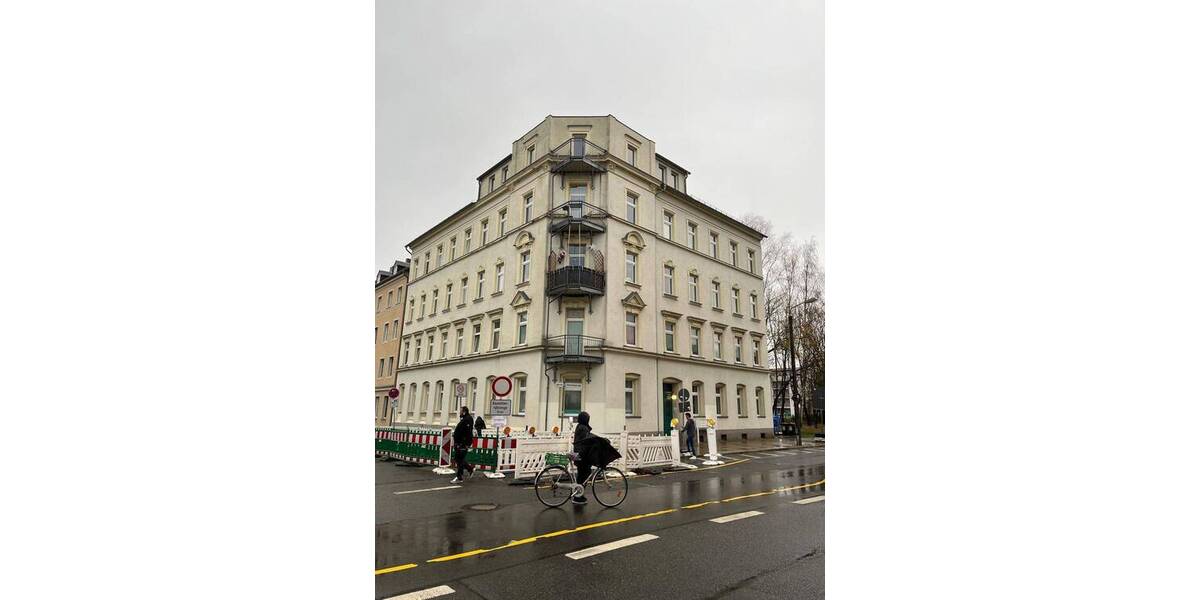 Zimmer Chemnitz Lutherviertel - 3 Zimmer, 75 m&sup2;, 525&euro; | Angebot:26345396