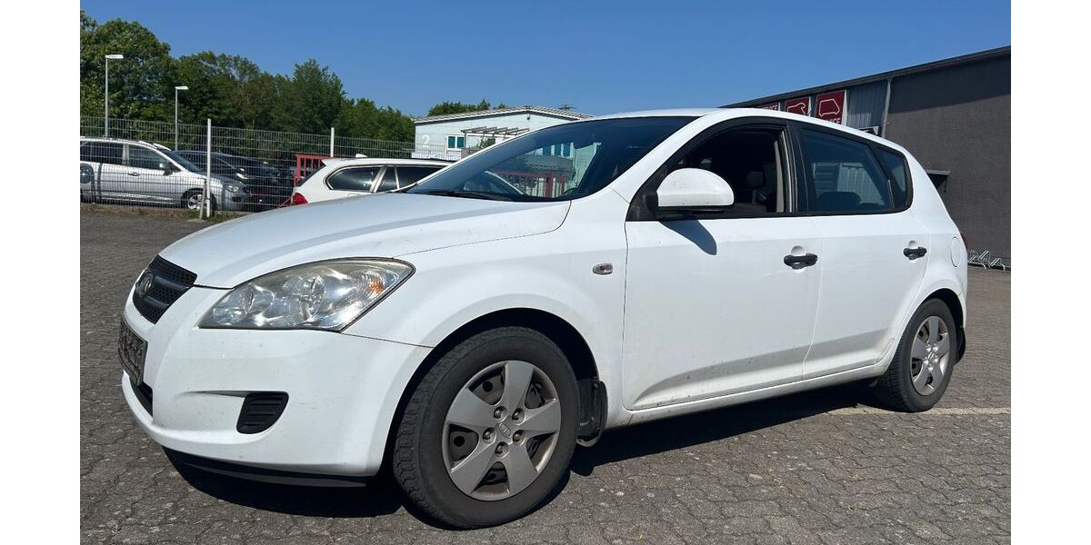Kia ceed / Ceed 202.790 km 1.250 &euro; Wörth 76744