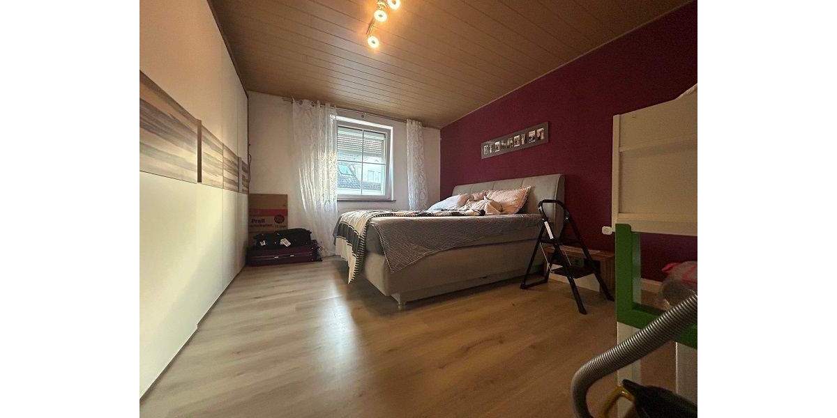 Reihenmittelhaus Lüdenscheid - 1 Zimmer, 150 m&sup2;, 320.000&euro; | Angebot:26343932
