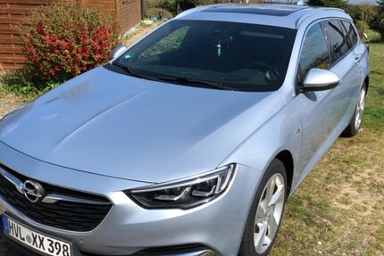 Opel Insignia 97.500 km 12.950 &euro; Waren 17192
