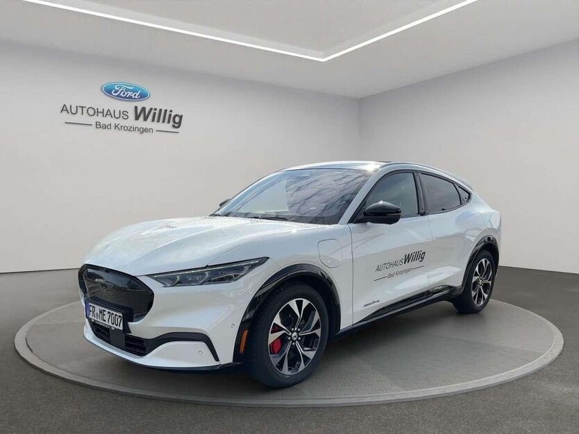 Ford Mustang Mach-E 6.500 km 43.899 € Bad Krozingen 79189