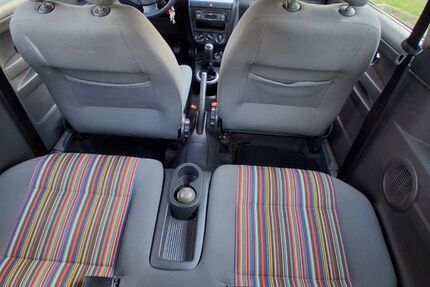 VW Fox 49.272 km 1.850 &euro; Bietigheim-Bissingen 74321