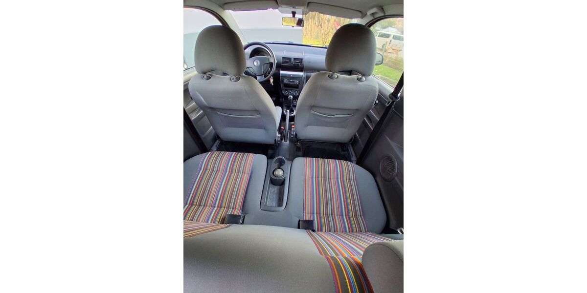 VW Fox 49.272 km 1.850 &euro; Bietigheim-Bissingen 74321