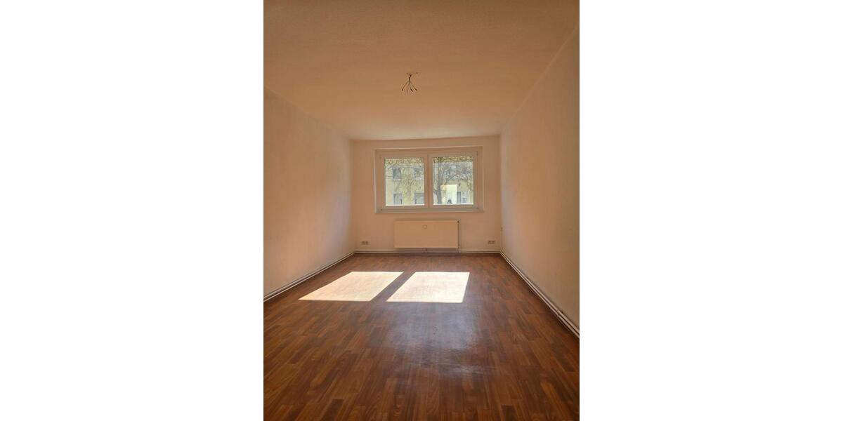 Etagenwohnung Kalbe (Milde) - 2 Zimmer, 45 m&sup2;, 229&euro; | Angebot:25842704