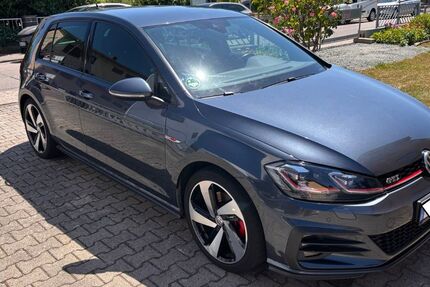 VW Golf 80.750 km 19.300 &euro; Bensheim 64625