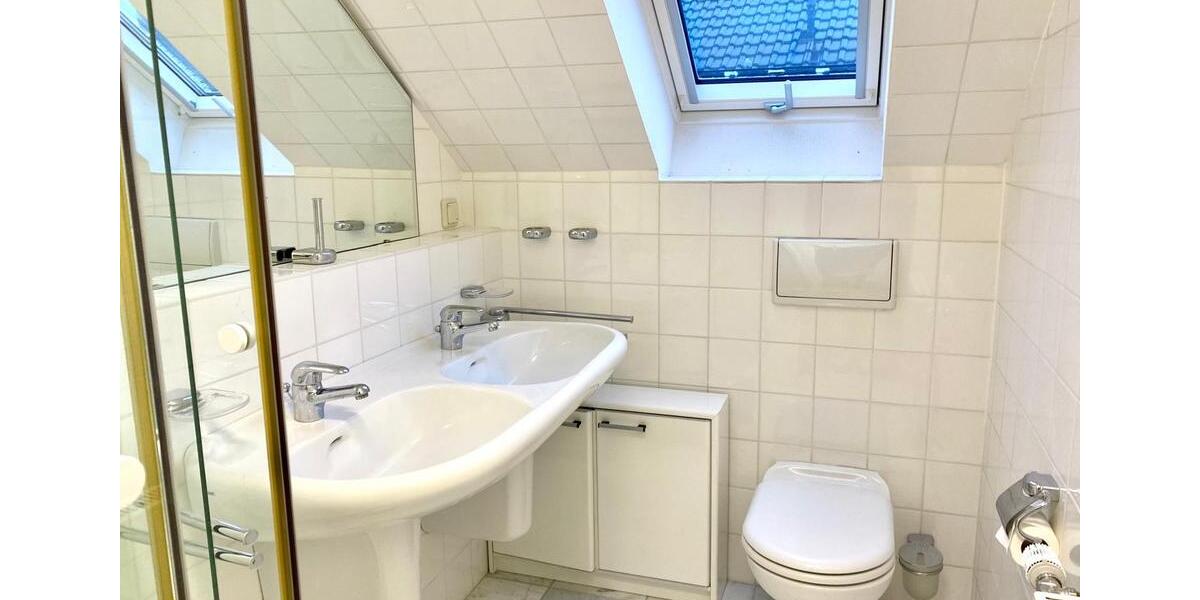 Dachgeschoßwohnung Bad Salzuflen - 2 Zimmer, 50 m&sup2;, 460&euro; | Angebot:26586347