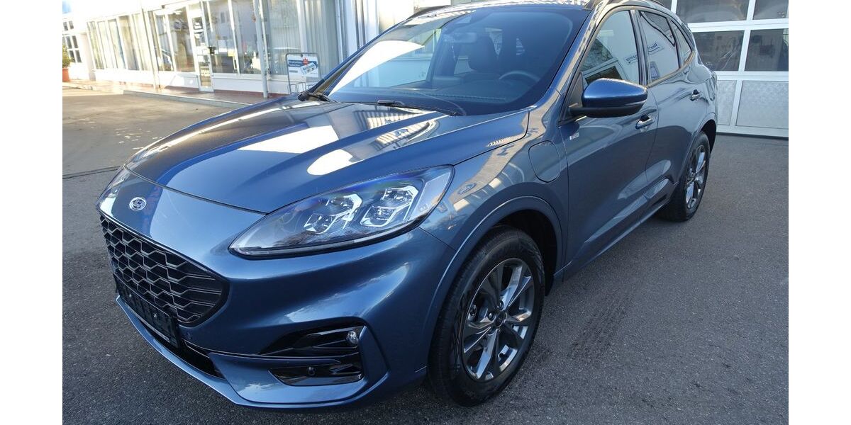 Ford Kuga 46.700 km 25.850 &euro; Zandt 93499
