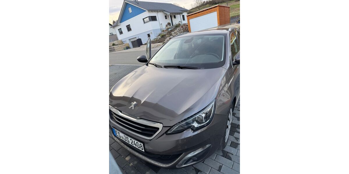 Peugeot 308 154.000 km 7.500 &euro; Münsingen 72525