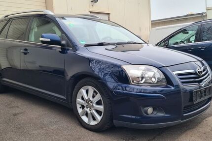 Toyota Avensis 224.000 km 3.200 &euro; Mönchengladbach 41238