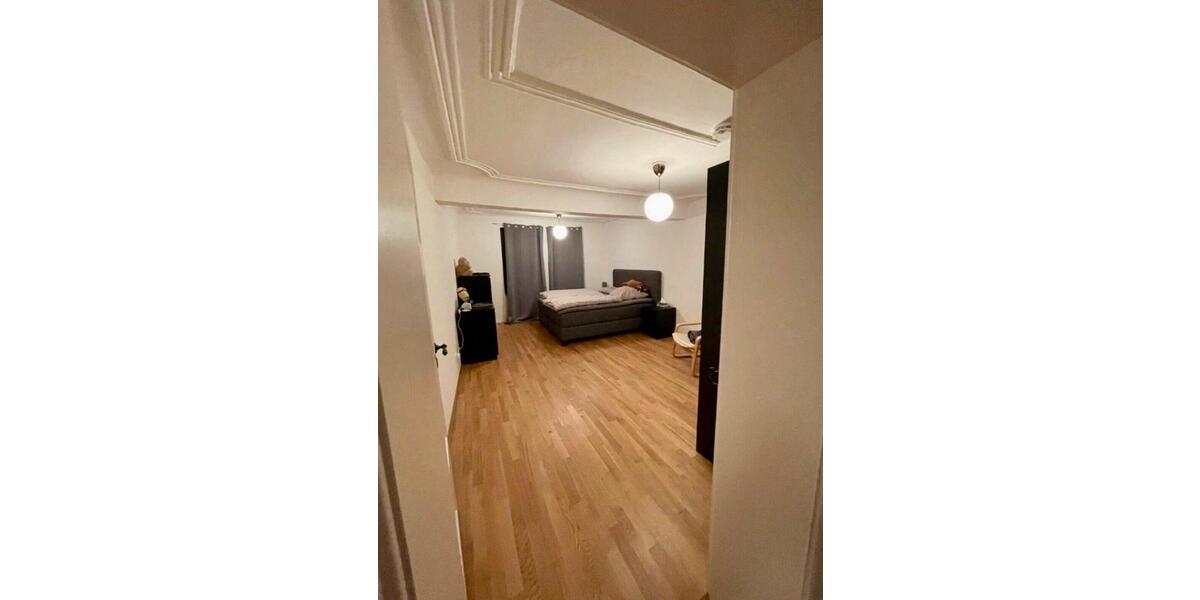 Etagenwohnung Mühlhausen (Thüringen) - 3 Zimmer, 109 m&sup2;, 830&euro; | Angebot:26394971