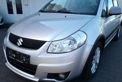 Suzuki SX4 115.000 km 6.490 &euro; Berlin 12347