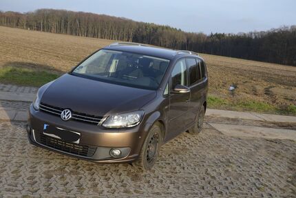 VW Touran 183.322 km 8.600 &euro; Bleckede 21354
