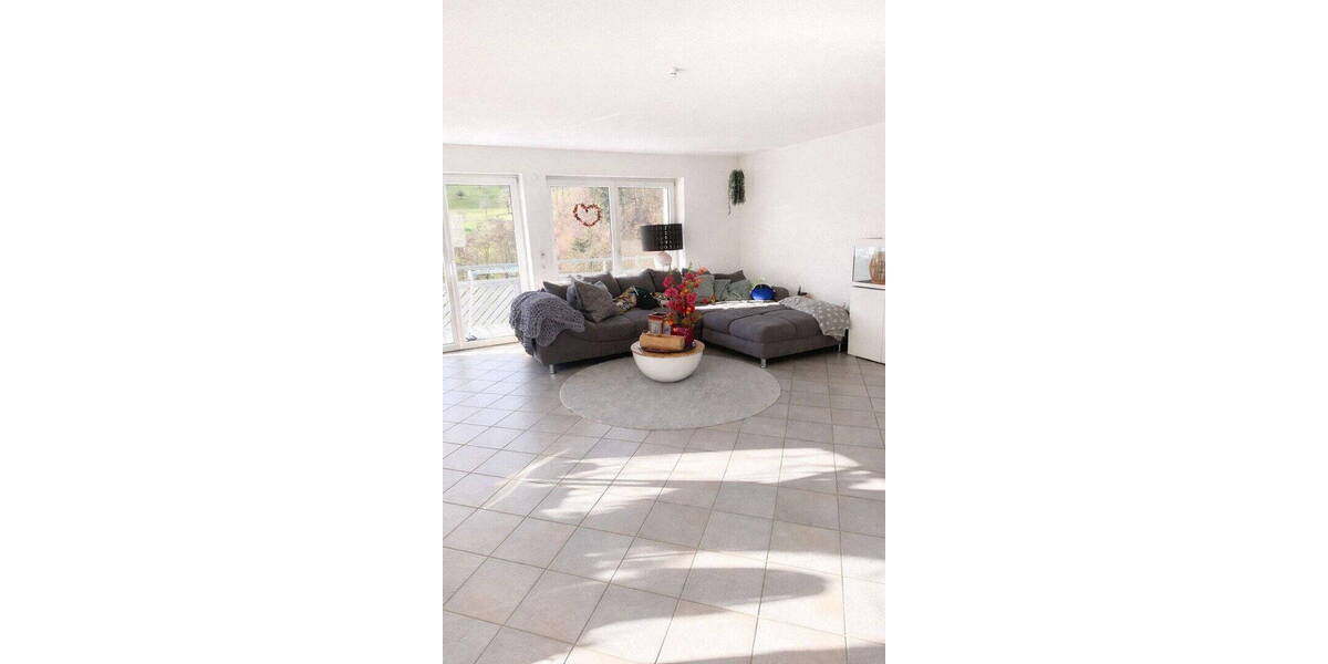 Etagenwohnung Lörrach-Hauingen Hauingen - 4 Zimmer, 123 m&sup2;, 469.000&euro; | Angebot:25728416