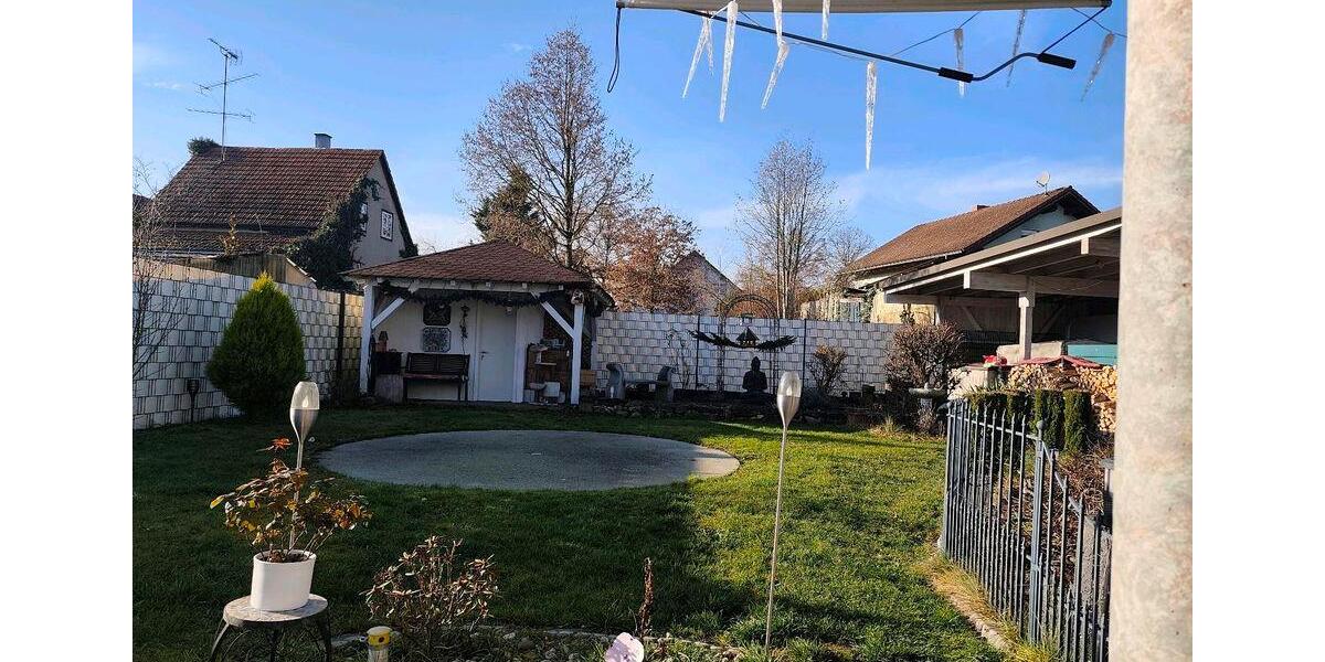Doppelhaushälfte Volkertshausen - 7 Zimmer, 303 m&sup2;, 899.000&euro; | Angebot:27079491