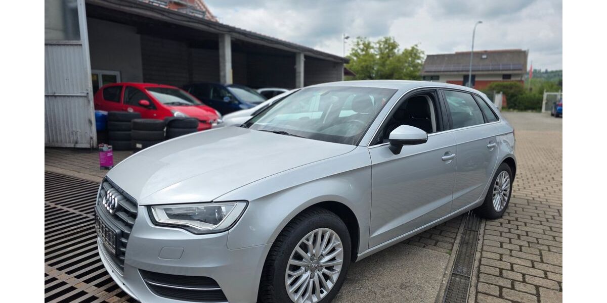 Audi A3 162.000 km 9.400 &euro; Randersacker 97236