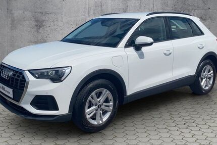Audi Q3 50.800 km 26.490 &euro; Bad Driburg 33014