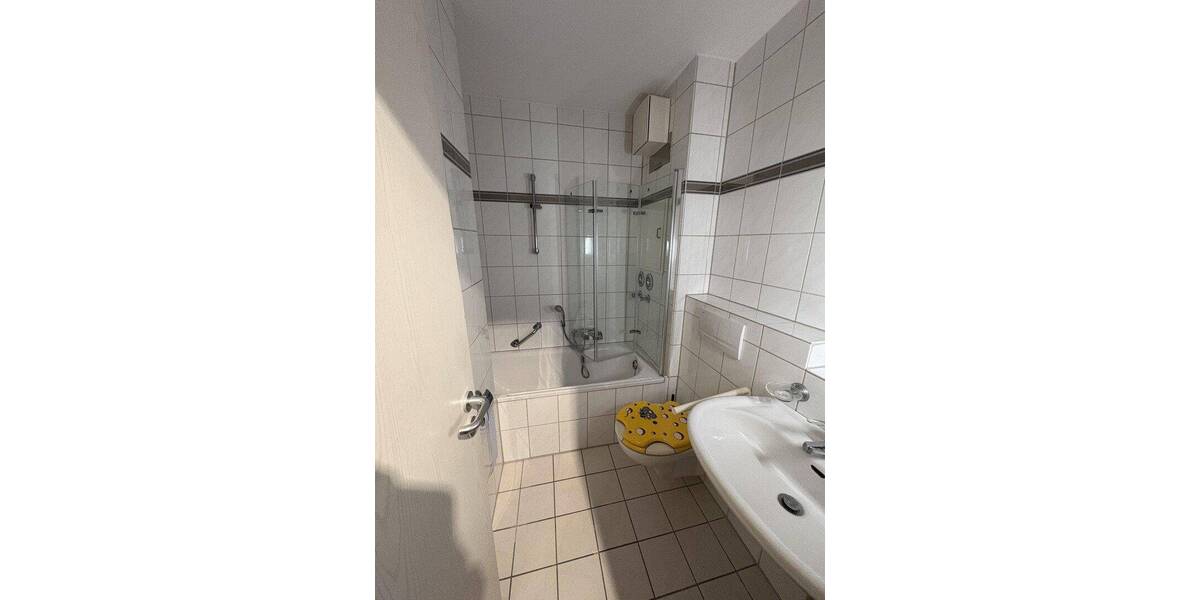 Etagenwohnung Niedernhausen - 3 Zimmer, 82 m&sup2;, 279.000&euro; | Angebot:25921282