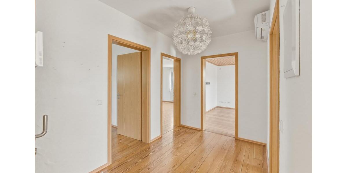 Etagenwohnung Weilheim an der Teck - 3 Zimmer, 101 m&sup2;, 390.000&euro; | Angebot:26720880