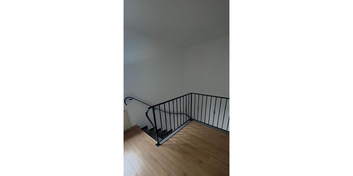 Etagenwohnung Bunde - 3 Zimmer, 80 m&sup2;, 599&euro; | Angebot:26408263