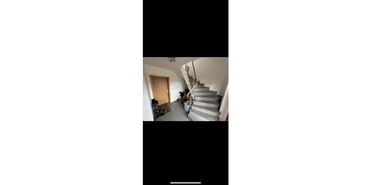 Einfamilienhaus Montabaur - 9 Zimmer, 266 m&sup2;, 590.000&euro; | Angebot:26227061