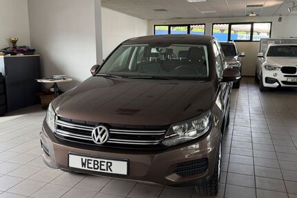 VW Tiguan 221.000 km 7.999 &euro; Hessisch Lichtenau 37235