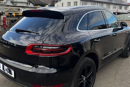 Porsche Macan 129.000 km 28.200 &euro; Göppingen 73035