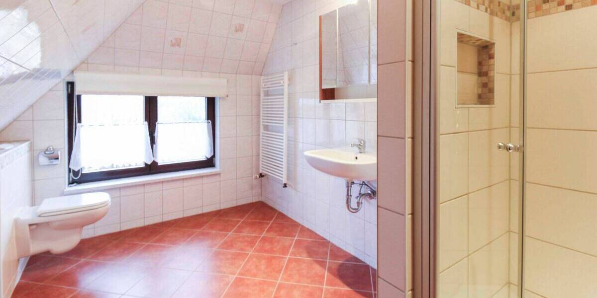Einfamilienhaus Süderholz Behnkenhagen - 8 Zimmer, 226 m&sup2;, 275.000&euro; | Angebot:26717616