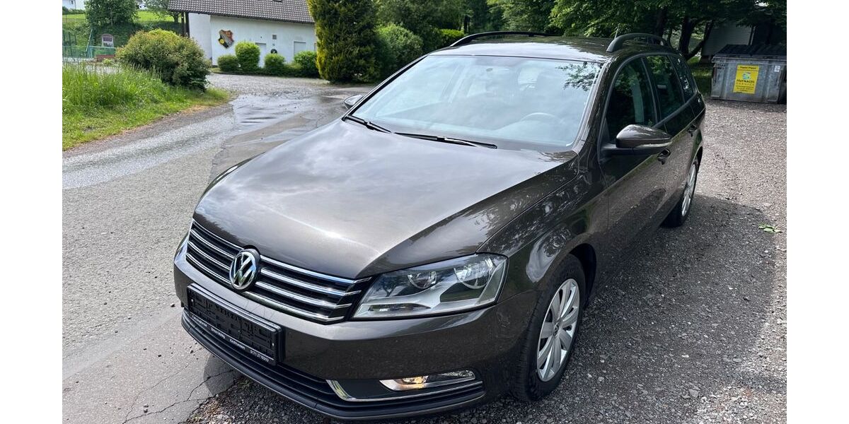 VW Passat Variant 96.000 km 11.990 &euro; Kirchhundem 57399