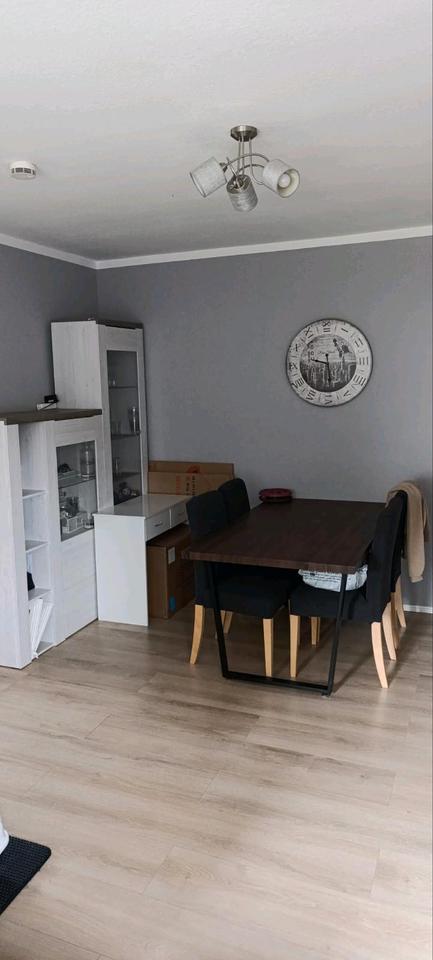 Gepflegte ZweiZimmerwohnung mit Südbalkon in Neuhof Hattenhof