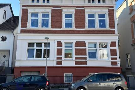 Wohnung Detmold Innenstadt - 4 Zimmer, 105 m&sup2;, 920&euro; | Angebot:26826792
