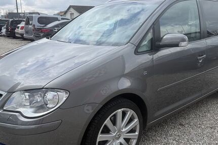 VW Touran 223.500 km 7.500 &euro; Altdorf / Landshut 84032