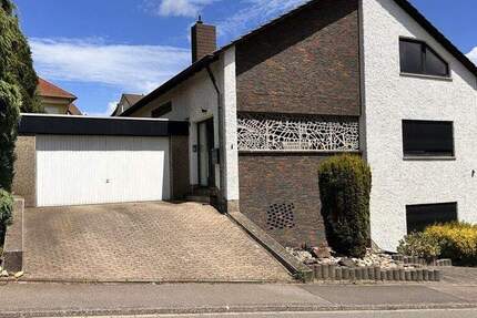 Haus Püttlingen - 7 Zimmer, 211 m&sup2;, 489.000&euro; | Angebot:25373793