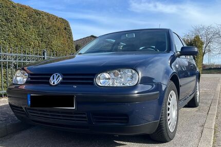 VW Golf 82.000 km 4.100 &euro; Hamberge 23619