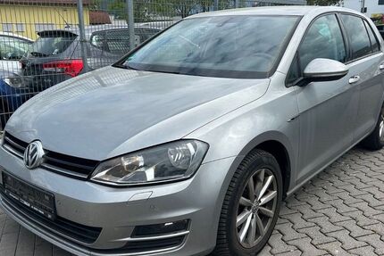 VW Golf 185.000 km 6.500 &euro; Büdingen 63654