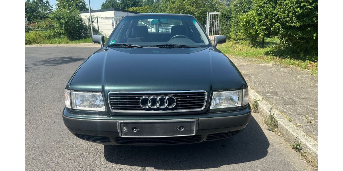 Audi 80 113.195 km 4.700 &euro; Düsseldorf 40231